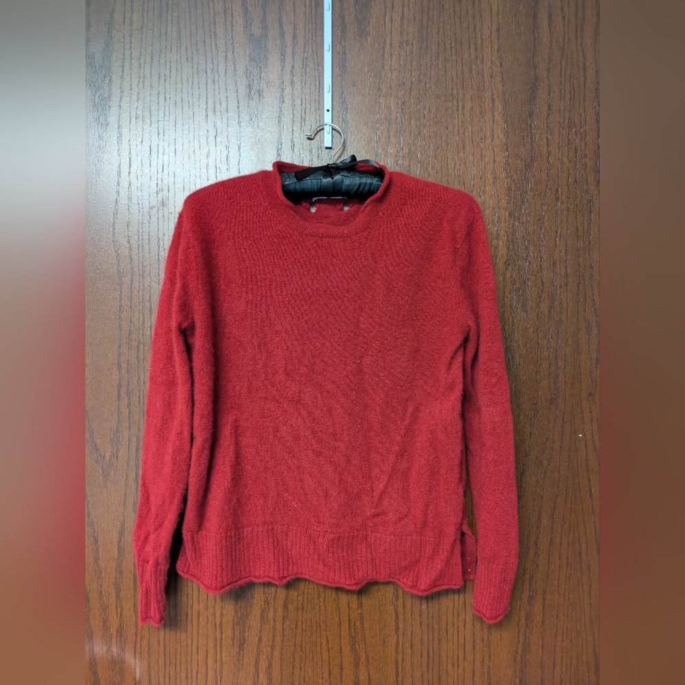 Rachel Zoe 100% Cashmere Red Sweater Size Medium Long Sleeve Crew Neck Women's